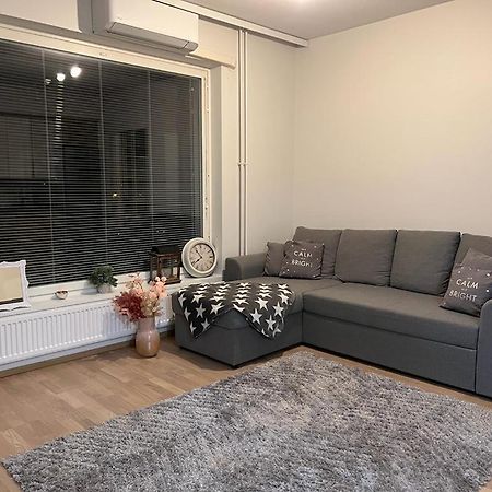 Modern One Bedroom City Apartment Nearby Airport Vantaa Exterior foto